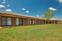 Bushman's Motor Inn Отели в г. Литго