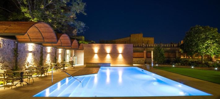 Apartaments Suites Sant Jordi Hotels in Baix Camp