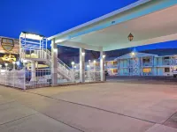 探險旅館摩押拱門國家公園 Museum of Moab附近的飯店