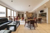 Cerise Nantes la Beaujoire Hotels in La Chapelle-sur-Erdre