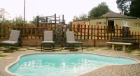 Gooderson Leisure Mountain View Cottages Self Catering Resort - Pool