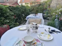 Maison Amodio Boutique with Sunny Terrace in Quiet Neighborhood