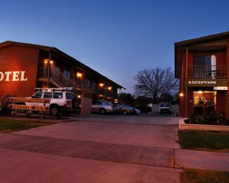 Ploughmans Motor Inn Hotels in Horsham
