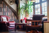 The Heath Inn Hotels in Hockliffe