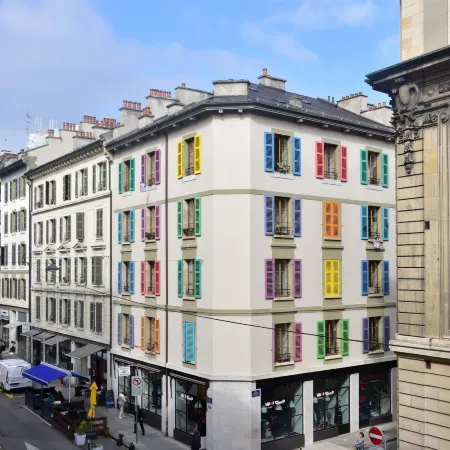 Hôtel Rousseau Plus