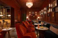 The Green - bar