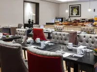 Eurostars Azahar Hotels near Templo Romano