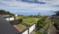 Fugaku Gunjo - con vistas al mar