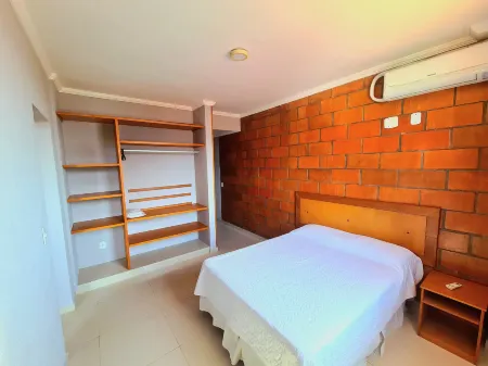 Varandas ao Mar Отели рядом с достопримечательностью «Praia dos Anjos»