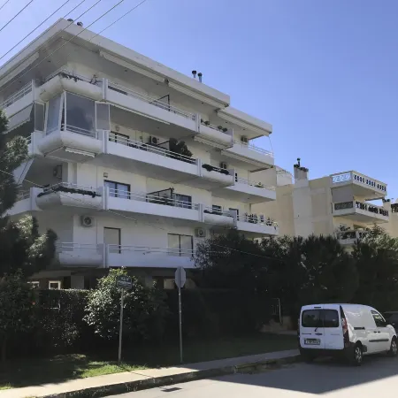 Kleio - Spacious Apartment in Glyfada