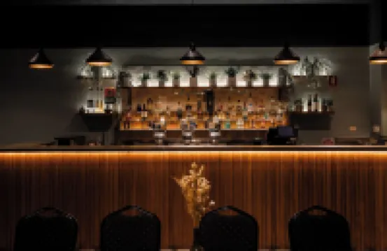 Unanderra Hotel