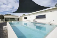 Benalla Tourist Park - Pools