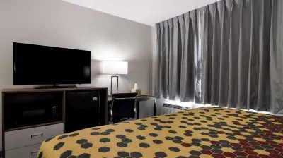 Econo Lodge Portage Hotels in Portage