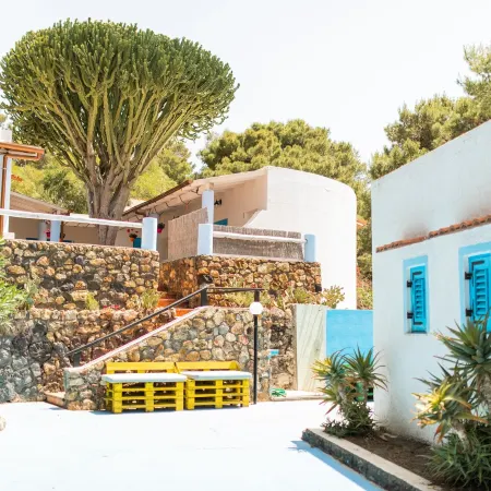 Holiday Eolie Village