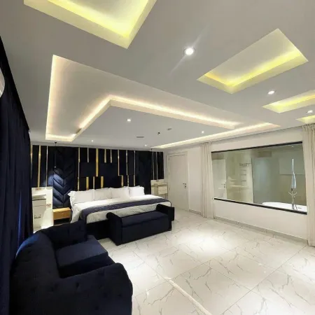 Smart Emmanuel's Place