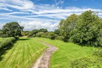 The Golden Fleece Hotels in Chard