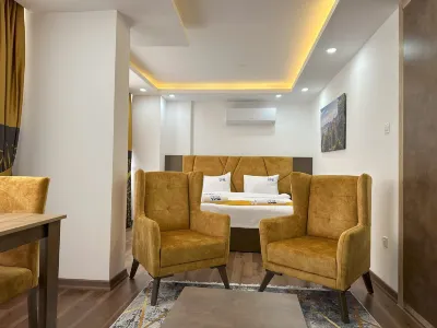 Nurel Shark Residence Hotels in Кіренія
