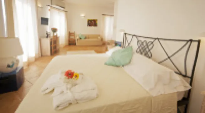 BUE Marino Hotel & Rooftop Bar