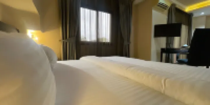 พาร์ทิคูลาร์ เดสทินี สวีทส์