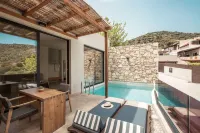 Monastery Estate Retreat - Private Pools