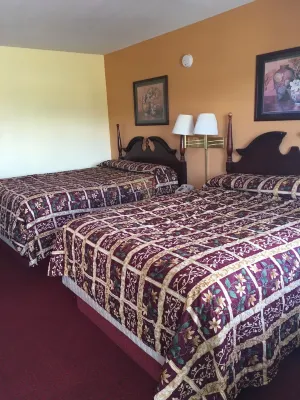 Regency Inn & Suites Hotels in Millington