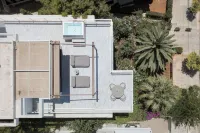 The Vouliagmeni Penthouse Hotels in Vouliagmeni