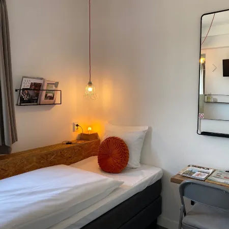 Hotel Credible