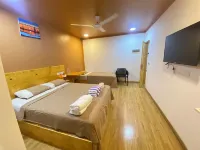 Ever Blue Guest House Hotel a Gangehi