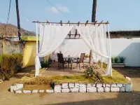 Zunox Guest House فنادق في 