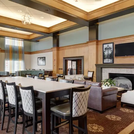 Holiday Inn Express & Suites WARWICK-PROVIDENCE (AIRPORT) by IHG