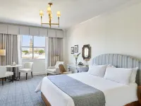 Harbourview Inn Hotels near Waterfront Park