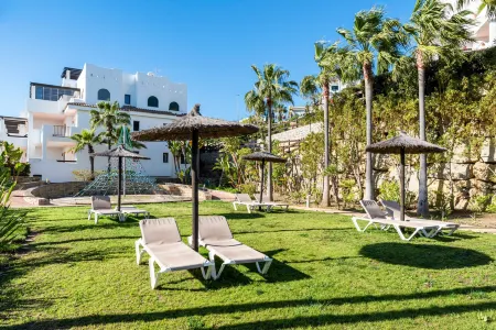 Panoramic Flat in Casares M56