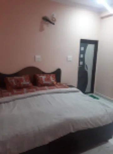 Kukas Guest House Hotels near Amer