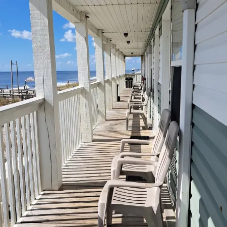 Ocean Crest Motel