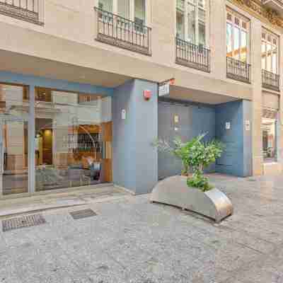 Stay U-Nique Apartment Sebastián Souvirón Hotel Exterior