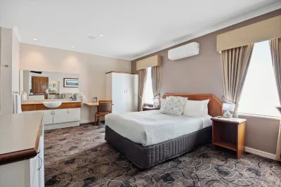 Quality Hotel Bayswater Hôtels à : Alexander Heights