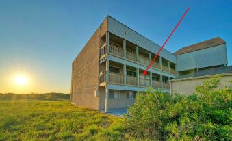 Minutes to the Beach Pool Balcony w Nature Views Compass 17 by AvantStay