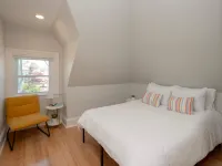Charming Hillside Retreat - Walk to Brown University Hoteles en Providence