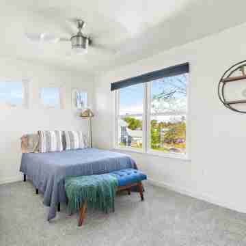 Anastasia Island Villa Upper Level + Rooftop Rooms