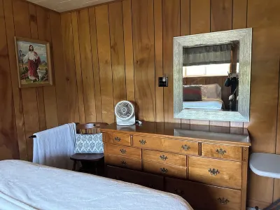 WHISPERING PINES COTTAGE-The Most Beautiful Place in America-Sleeping Bear Park