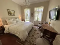 Rowan Brae Historic Guesthouse - balcony