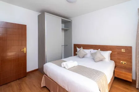 CySuites Apartment Hotel Отели рядом с достопримечательностью «Nairobi Gallery»