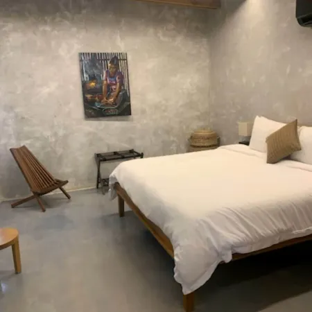 Seabird Belize Vacation Rentals