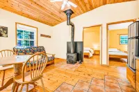 Mersey River Chalets a Nature Retreat