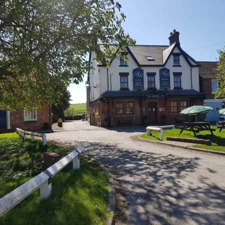 The Blue Bell Inn Отели в г. Уиверторп