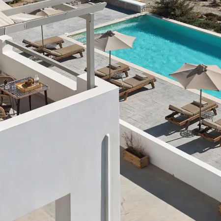 Kedros Milos Suites