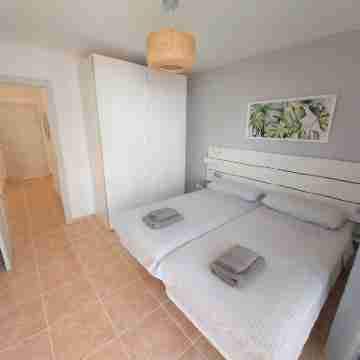 Apartamento Sarah 3A, 2min to the beach and promenade, central and quiet. Free WIFI Rooms