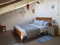 Walk to beach, village location, near Fowey and Eden Project