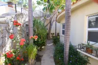 Unobstructed Ocean views from eco friendly Hacienda.