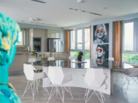 Newly Expanded! Lavish & Exclusive Beachfront Mansion. Ξενοδοχεία στην πόλη Savaneta